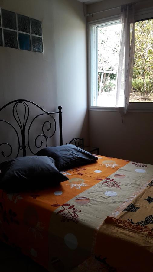 Lakazadom974 - Chambres D'Hotes Saint-Gilles-les Hauts ภายนอก รูปภาพ